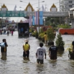 Тайские улицы стали реками